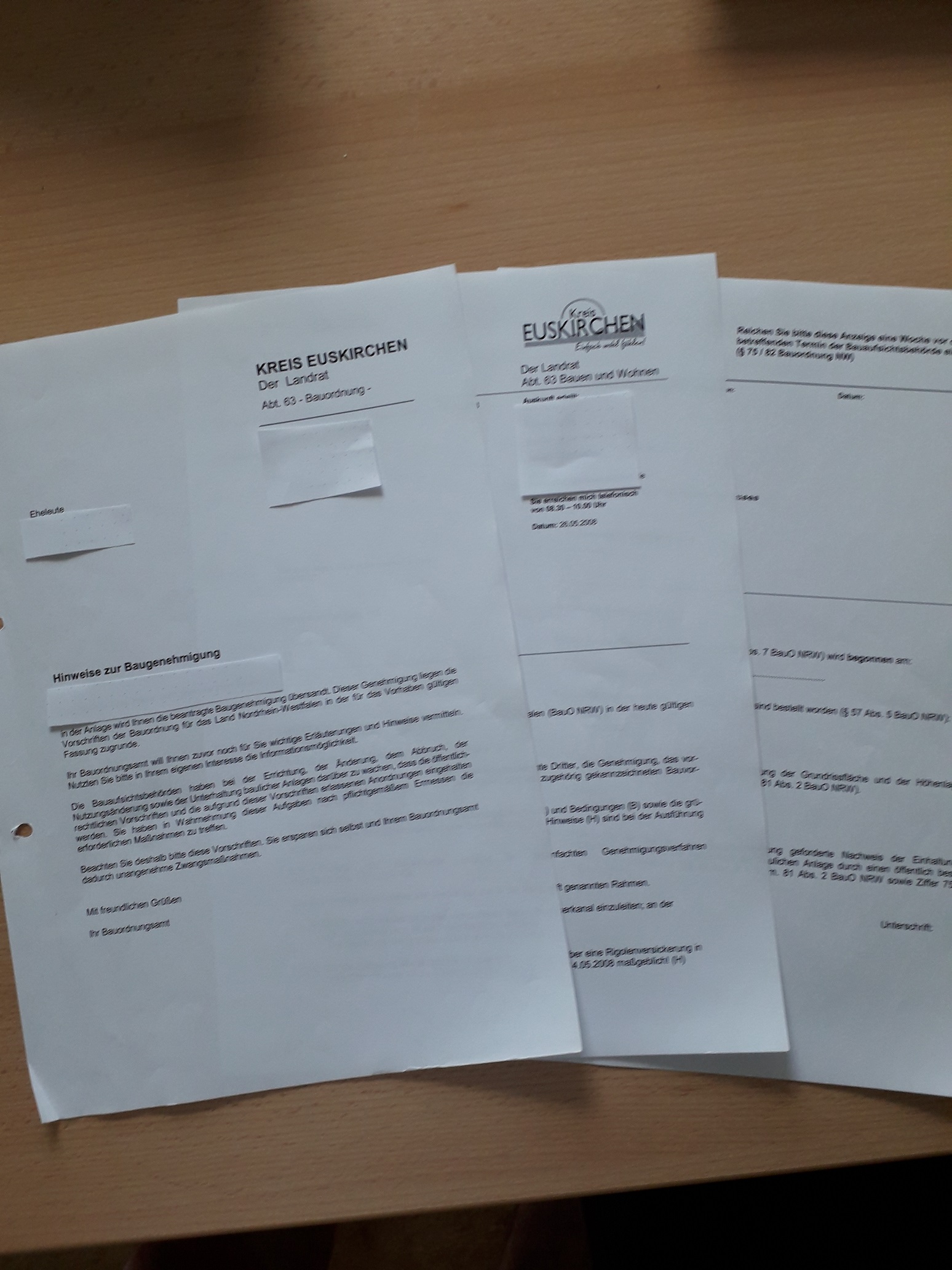 Bauakten liegen einmal beim Kreis und auch bei der Gemeinde, da braucht nicht doppelt digitalisiert zu werden. Bauakten liegen einmal beim Kreis und auch bei der Gemeinde, da braucht nicht doppelt digitalisiert zu werden.